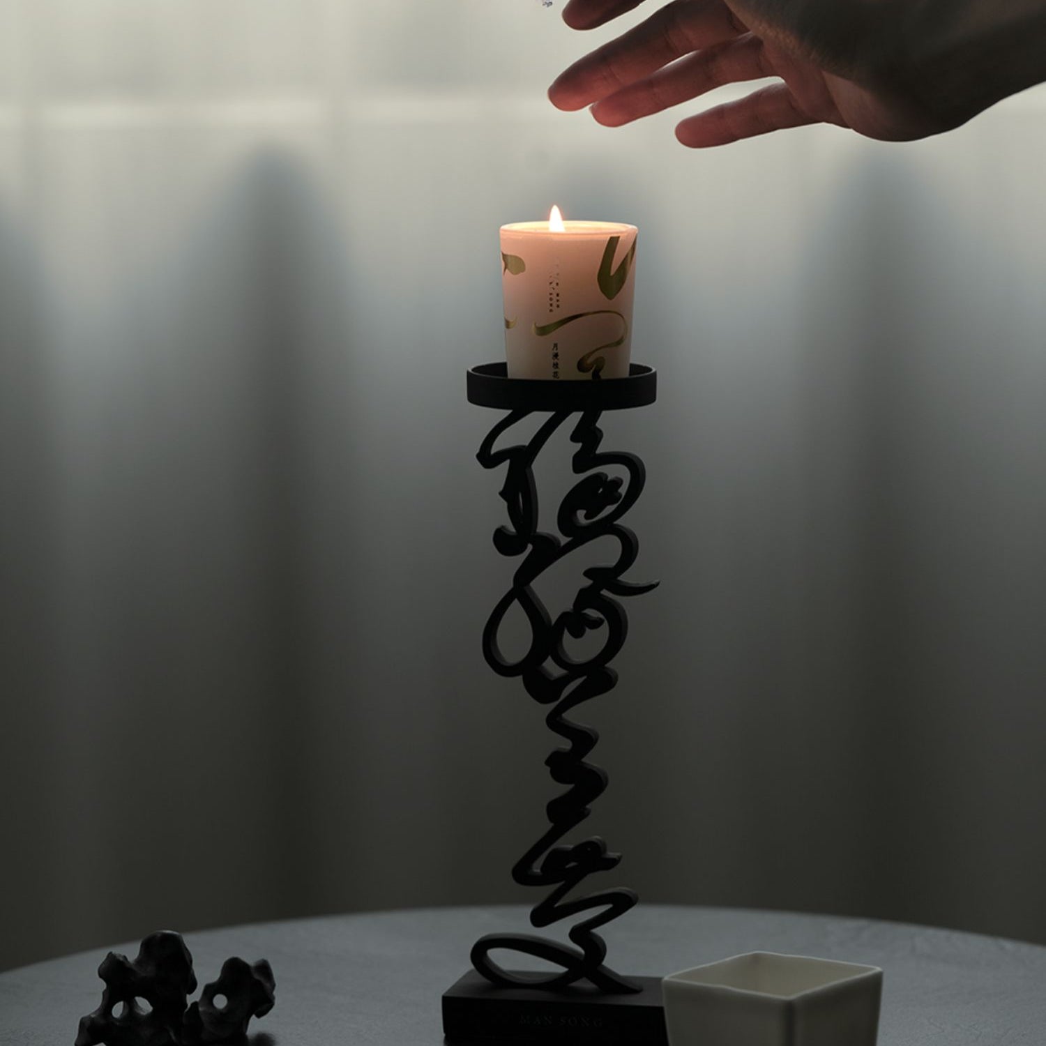 Mansong Candlestick