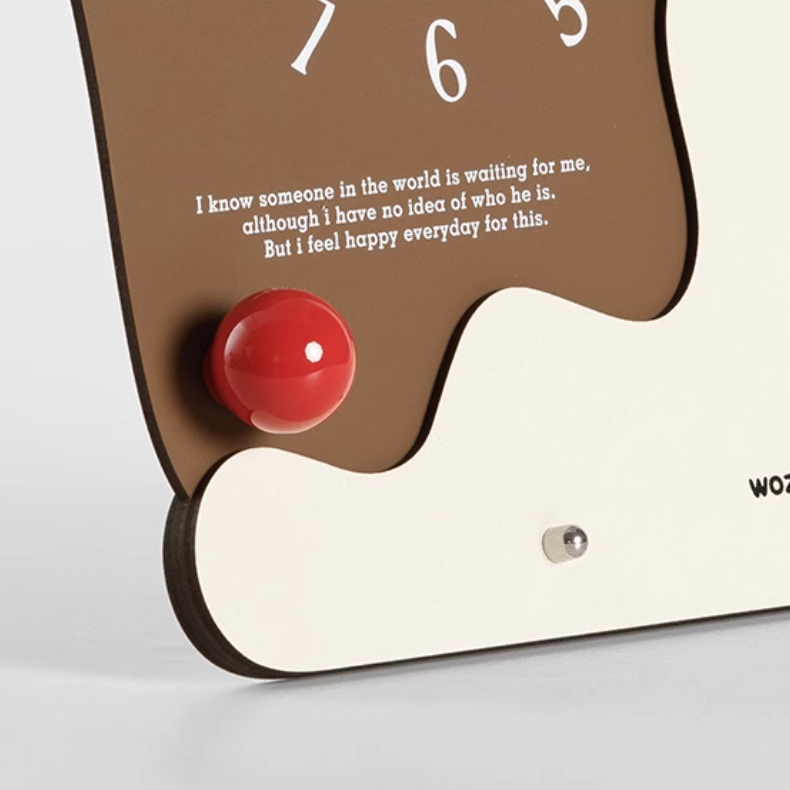 Mandelda Table Clock