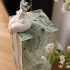 Vigor Marble Stand