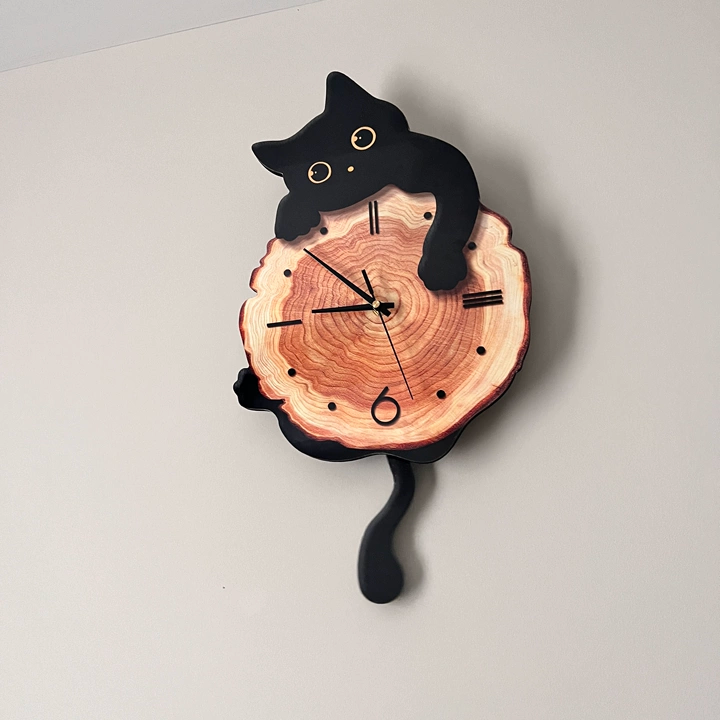 Cat Pendulum Clock