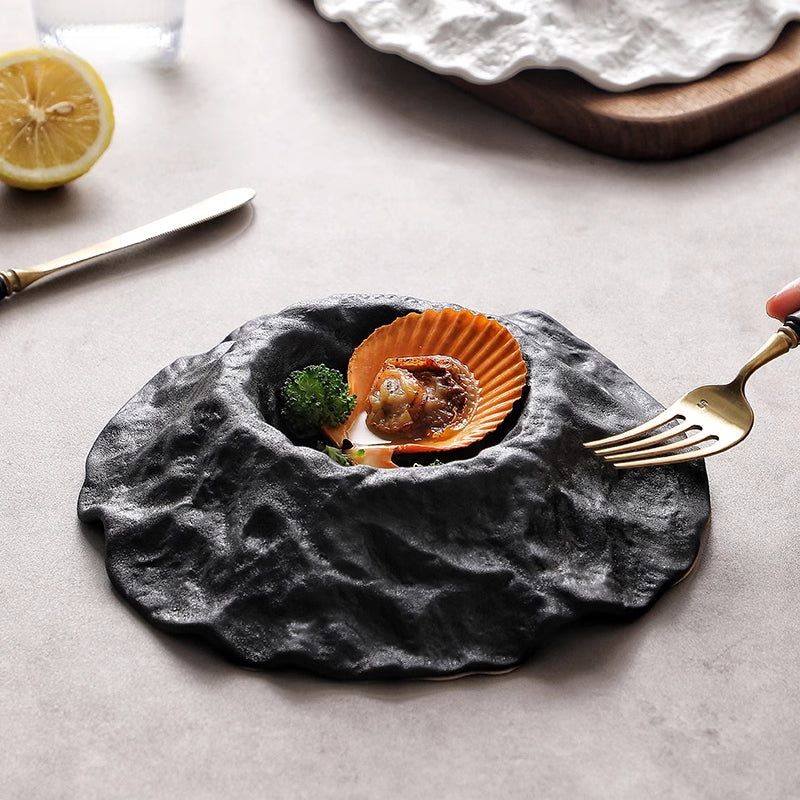 Crinkled Volcano Plate