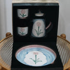 Tulip Tea Set
