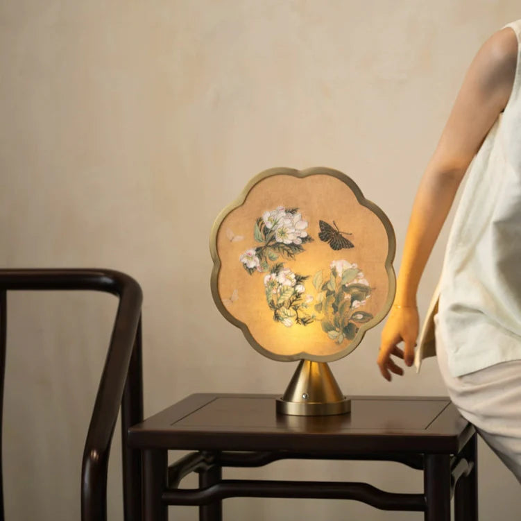 Tang Embroidery Lamp