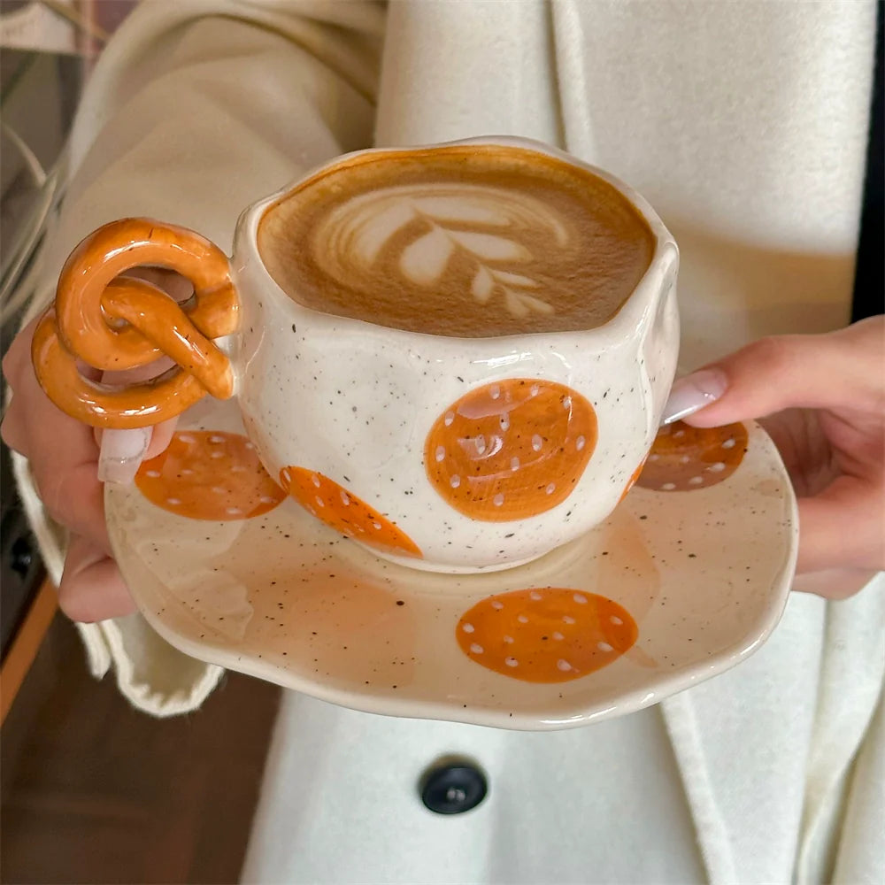Pretzel Cup