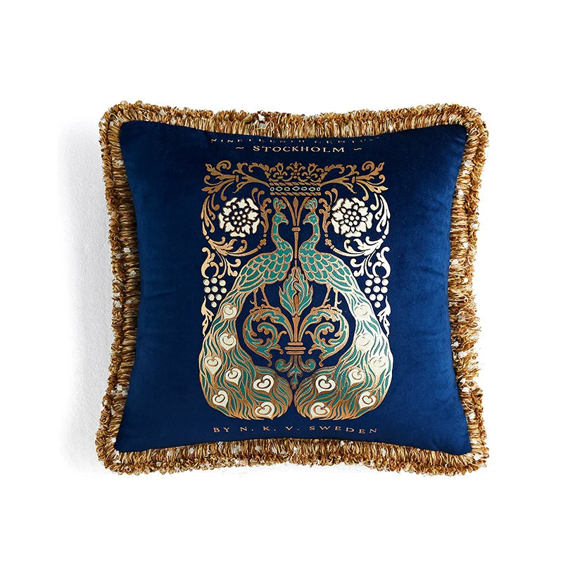 Royalty Cushion
