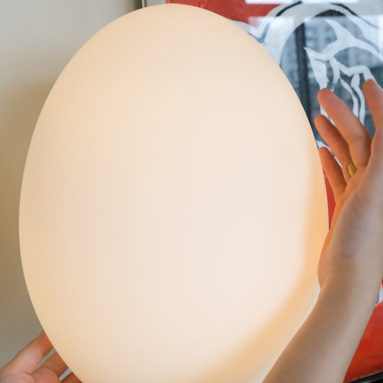 Eggshell Dimmable Lamp