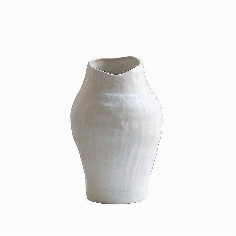 Kenji Vase