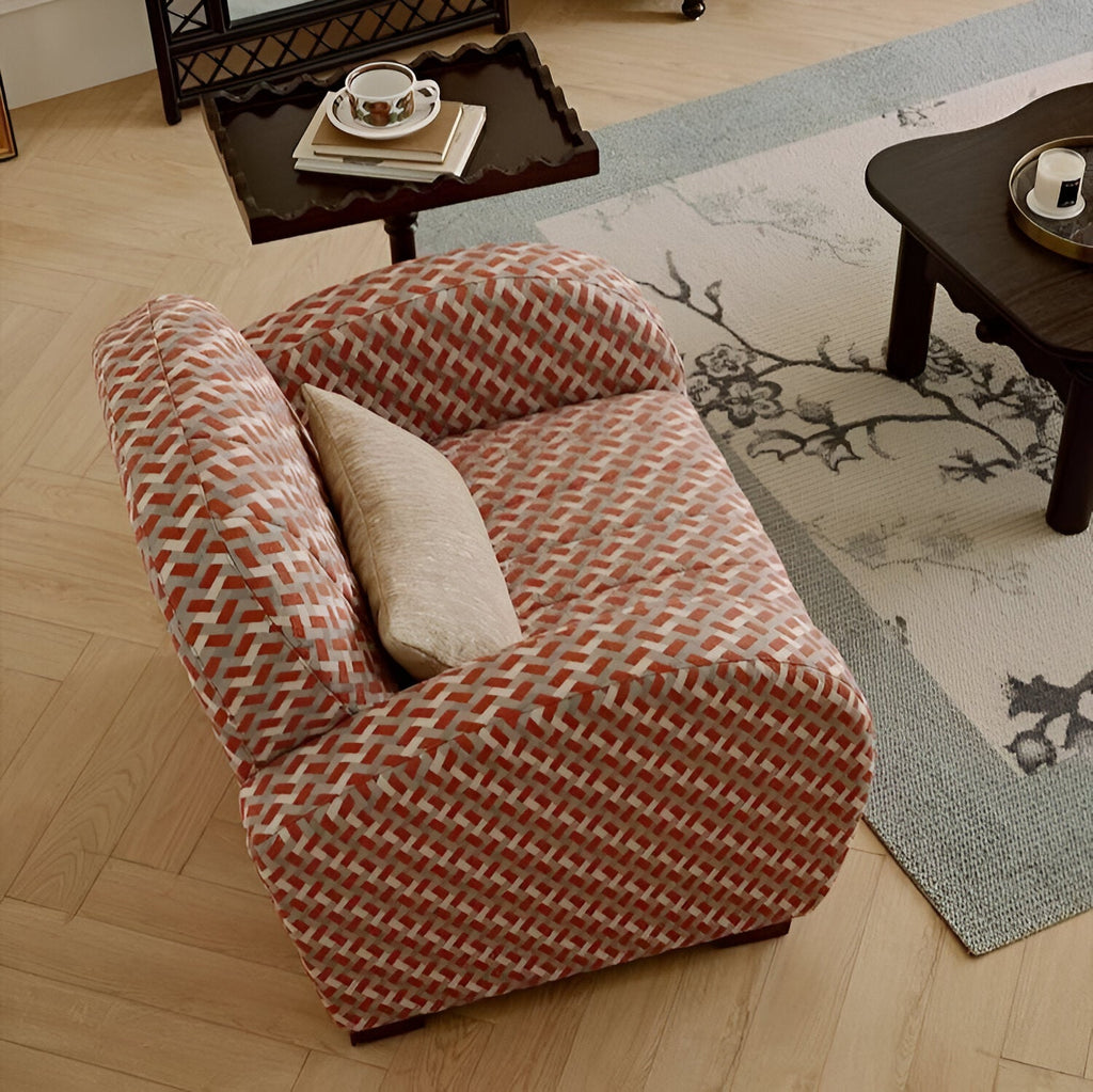 Cirqué Lounge Chair